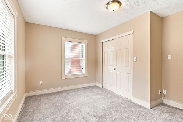 4543 Carrollton Avenue, Indianapolis, IN 46205