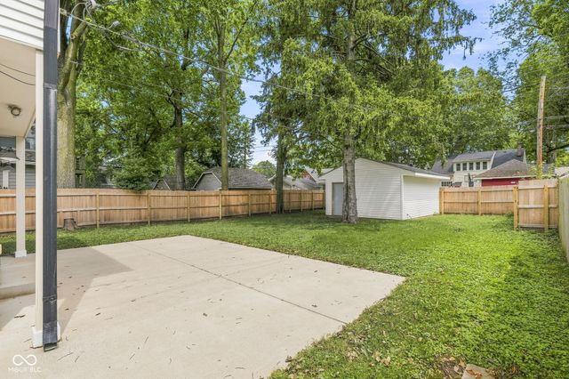 4543 Carrollton Avenue, Indianapolis, IN 46205