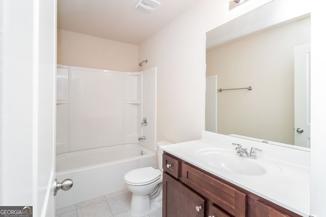 355 Sunflower Lane, Covington, GA 30016