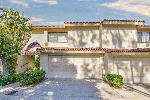 926 Whitewater, Fullerton, CA 92833