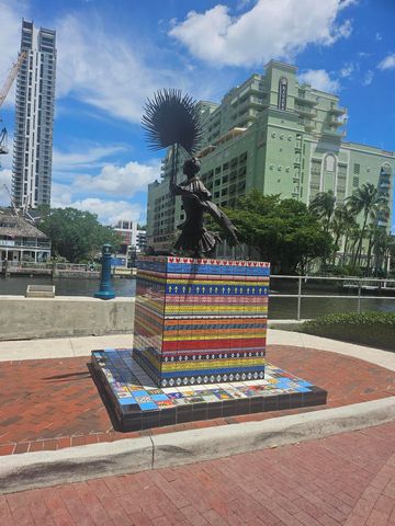 520 SE 5 Avenue 3704, Fort Lauderdale, FL 33301