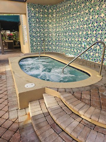 520 SE 5 Avenue 3704, Fort Lauderdale, FL 33301