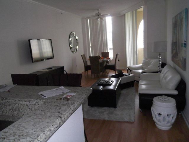 520 SE 5 Avenue 3704, Fort Lauderdale, FL 33301