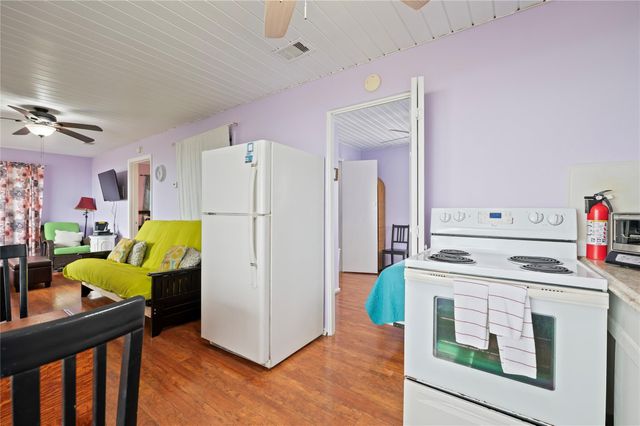 17423 Bristow Drive, Galveston, TX 77554