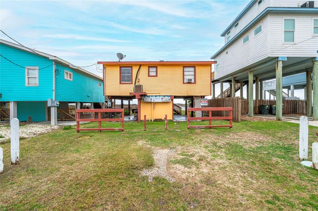 17423 Bristow Drive, Galveston, TX 77554