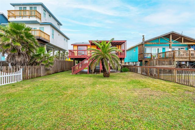17423 Bristow Drive, Galveston, TX 77554