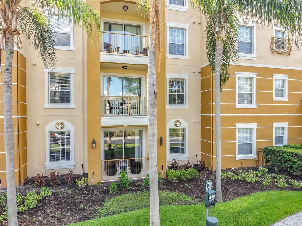 Image 2 of property listing at 4814 CAYVIEW AVENUE 10213, Orlando, FL 32819