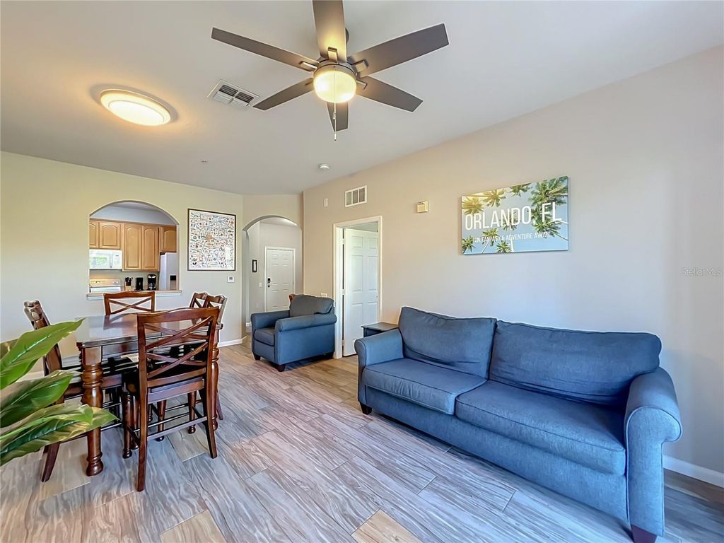 Image 26 of property listing at 4814 CAYVIEW AVENUE 10213, Orlando, FL 32819