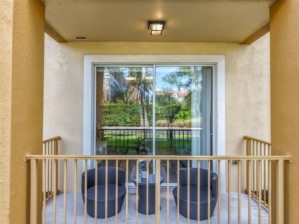 Image 32 of property listing at 4814 CAYVIEW AVENUE 10213, Orlando, FL 32819
