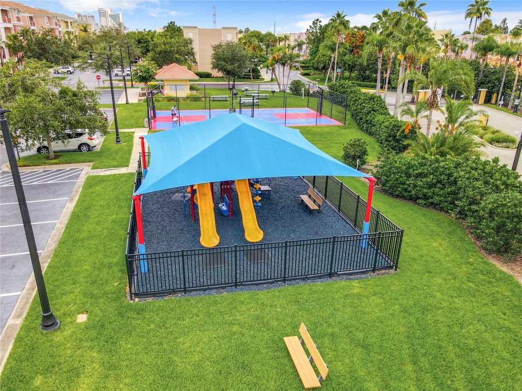 Image 42 of property listing at 4814 CAYVIEW AVENUE 10213, Orlando, FL 32819