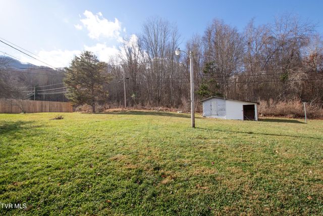 152 Shaw Street, Lebanon, VA 24266