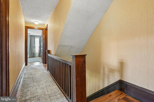 45 CARROLL AVE, Williamstown, NJ 08094