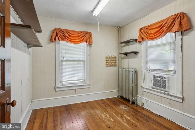 45 CARROLL AVE, Williamstown, NJ 08094