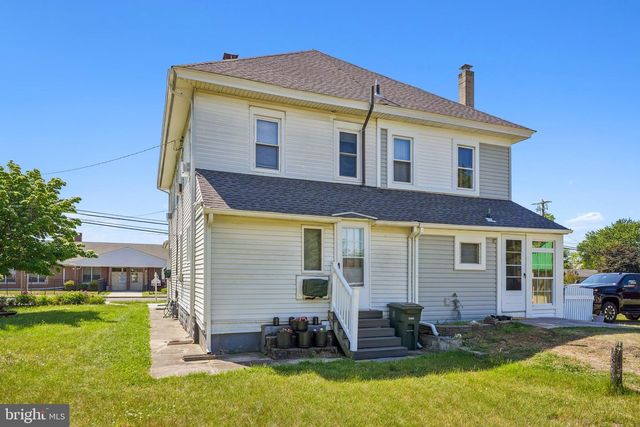 45 CARROLL AVE, Williamstown, NJ 08094