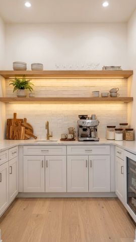 6801 Flat Creek Rd, College Grove, TN 37046