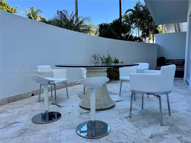 7800 Collins Ave 101, Miami Beach, FL 33141