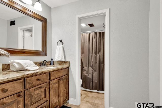 425 lakeview, Hideaway, TX 75771