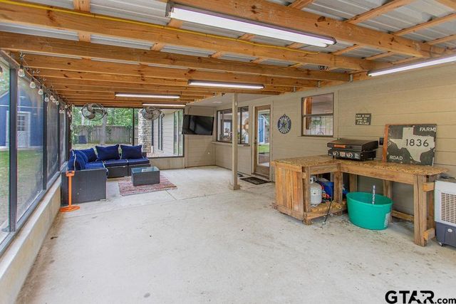 425 lakeview, Hideaway, TX 75771
