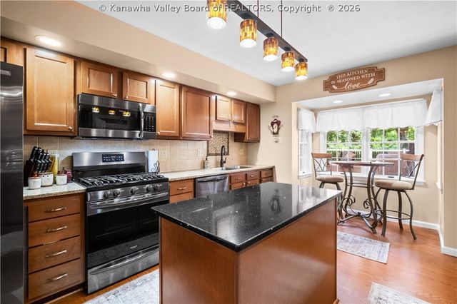 407 BEECHWOOD Estates, Scott Depot, WV 25560