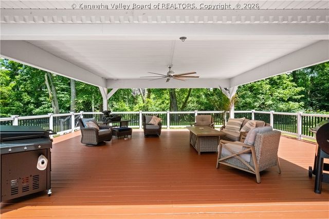 407 BEECHWOOD Estates, Scott Depot, WV 25560