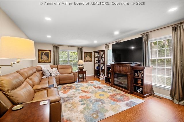 407 BEECHWOOD Estates, Scott Depot, WV 25560