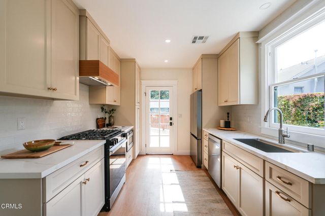1259 N Michigan Avenue, Pasadena, CA 91104