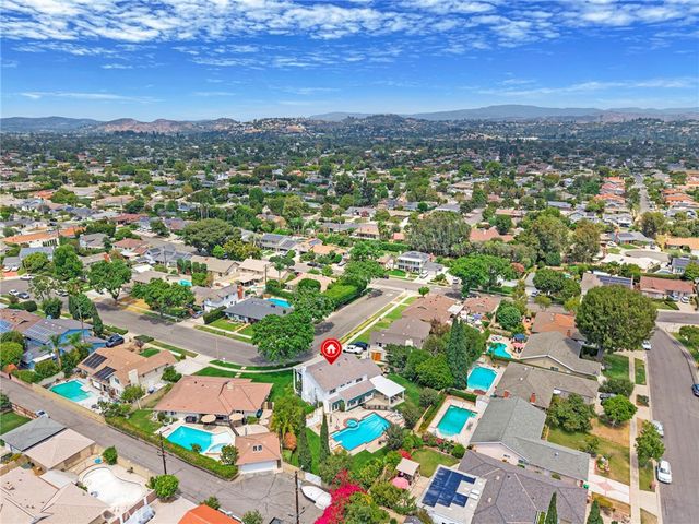 17552 Laurie Lane, Tustin, CA 92780