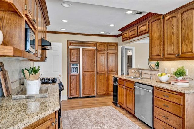 17552 Laurie Lane, Tustin, CA 92780
