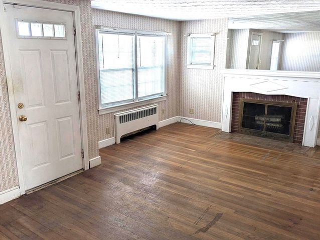 14 Hillside Road, Braintree, MA 02184