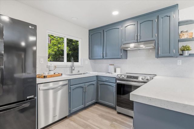 8545 Ousley Drive, Gilroy, CA 95020