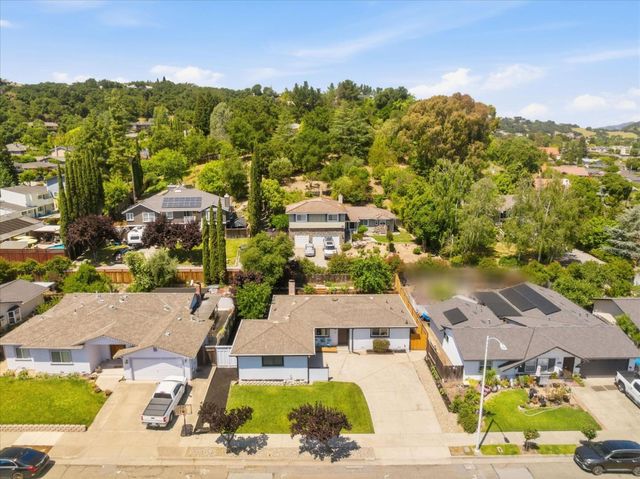 8545 Ousley Drive, Gilroy, CA 95020