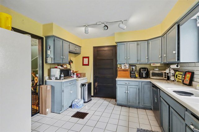 703 E Osterhout Avenue, Portage, MI 49002