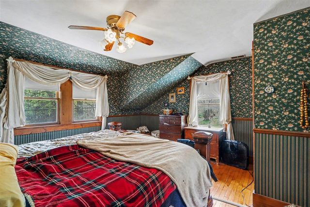 703 E Osterhout Avenue, Portage, MI 49002