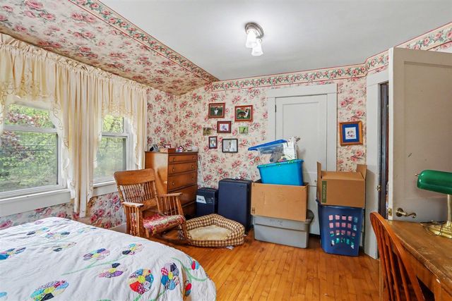 703 E Osterhout Avenue, Portage, MI 49002