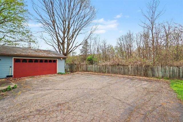 703 E Osterhout Avenue, Portage, MI 49002