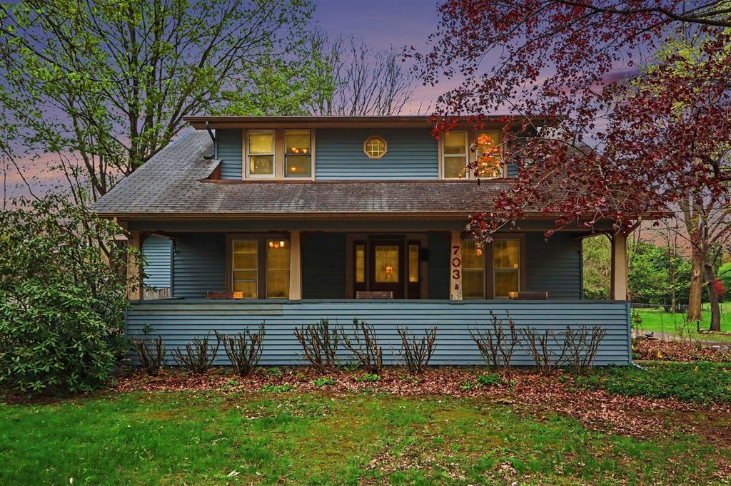 703 E Osterhout Avenue, Portage, MI 49002