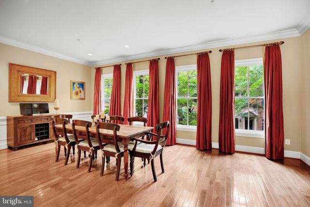 714 BRACEY LN, Alexandria, VA 22314