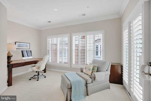 714 BRACEY LN, Alexandria, VA 22314