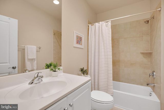 714 BRACEY LN, Alexandria, VA 22314