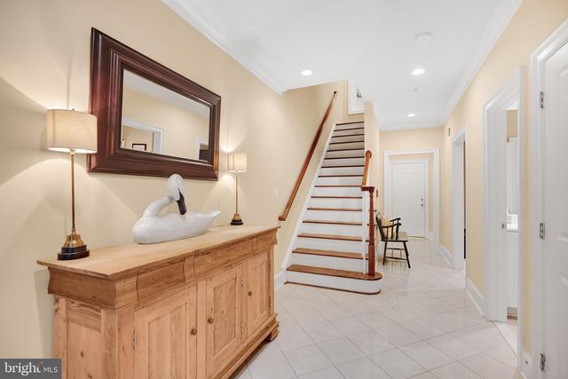 714 BRACEY LN, Alexandria, VA 22314
