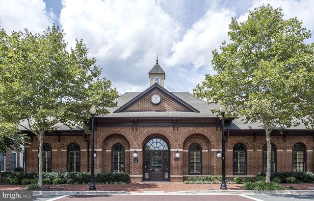714 BRACEY LN, Alexandria, VA 22314