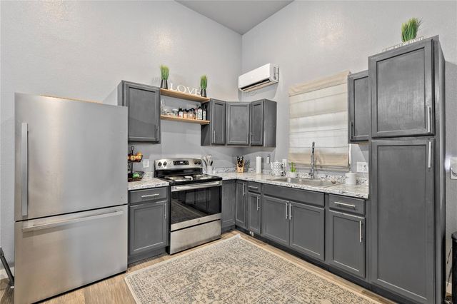 501 County Road 2298, Cleveland, TX 77327