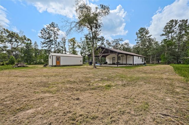501 County Road 2298, Cleveland, TX 77327