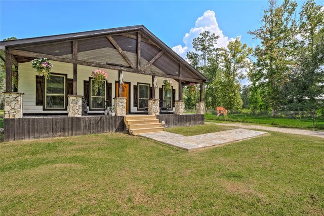 501 County Road 2298, Cleveland, TX 77327