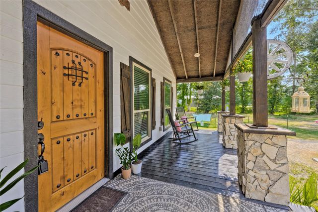 501 County Road 2298, Cleveland, TX 77327