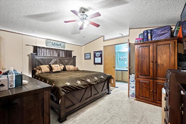 7300-2 Goehring Road, Ledbetter, TX 78946