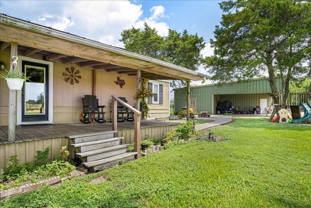 7300-2 Goehring Road, Ledbetter, TX 78946