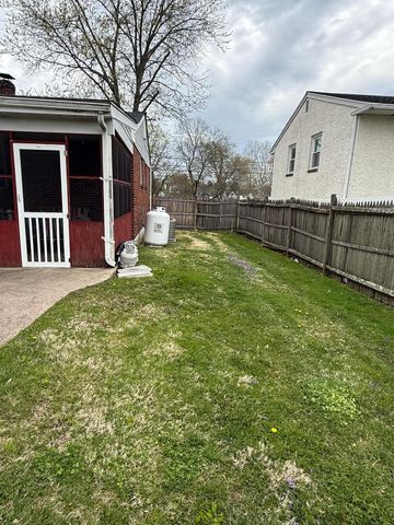 2614 OSBORNE ST, Upper Chichester, PA 19061