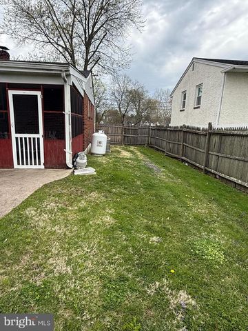 2614 OSBORNE ST, Upper Chichester, PA 19061