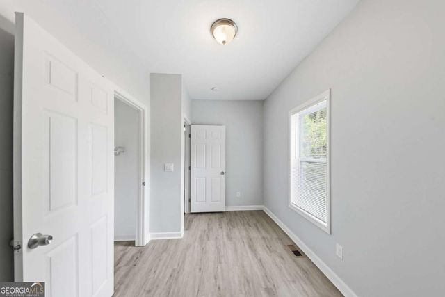 1152 Wedgewood Drive NW, Atlanta, GA 30318